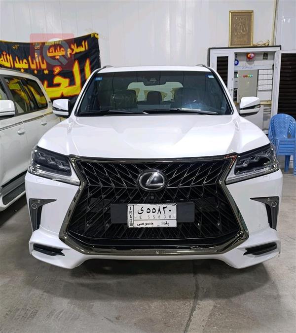 Lexus for sale in Iraq